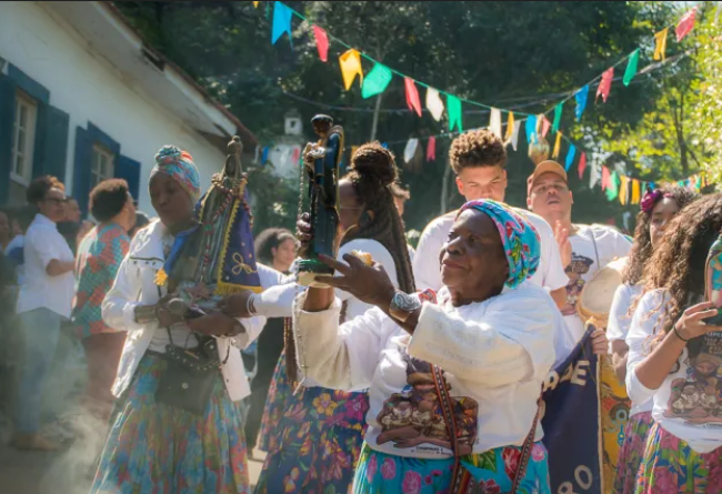 Os desafios da preservação da memória coletiva na era da desinformação no Brasil