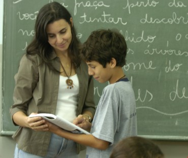 A importância da valorização do professor na sociedade brasileira